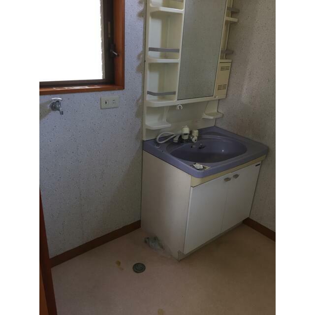 洗面設備　１Ｆ洗面、洗濯機置き場