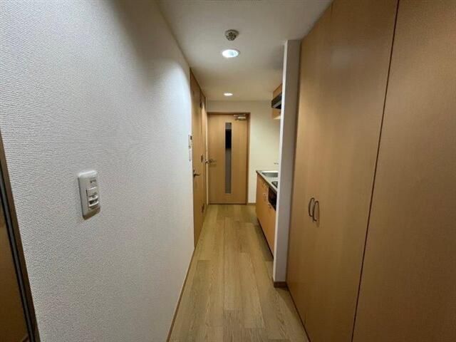東京メトロ銀座線 末広町駅 徒歩4分 10階建 築20年の玄関写真