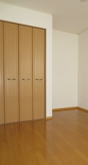 その他部屋・スペース　清潔感のあるフローリングのお部屋です