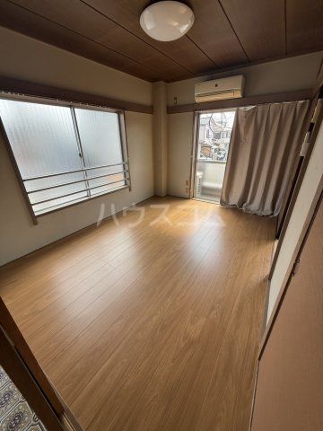 アサイハイツの居間写真