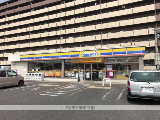 コンビニ　ミニストップ四日市末永店（コンビニ）まで958m