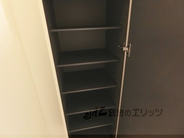 その他設備　下駄箱