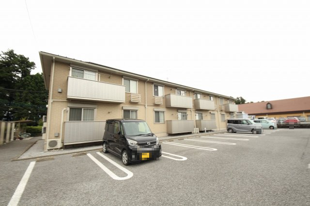 建物外観　外観は落ち着いています