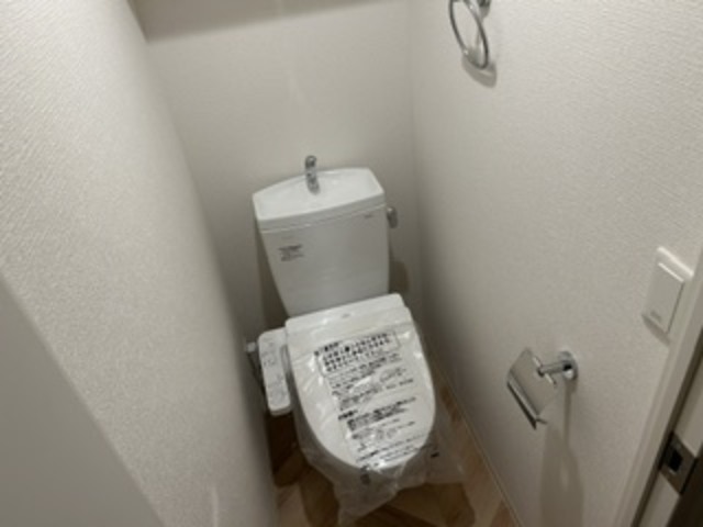 セレニテ蒲生四丁目駅前アリエのトイレ写真