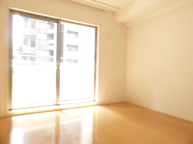 居室・リビング　居室※別部屋参考写真