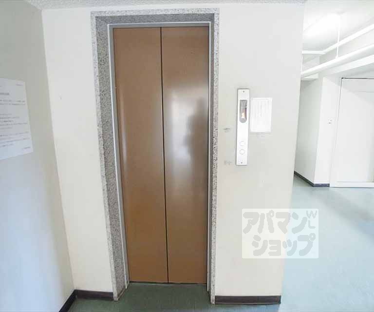 その他　エレベーター