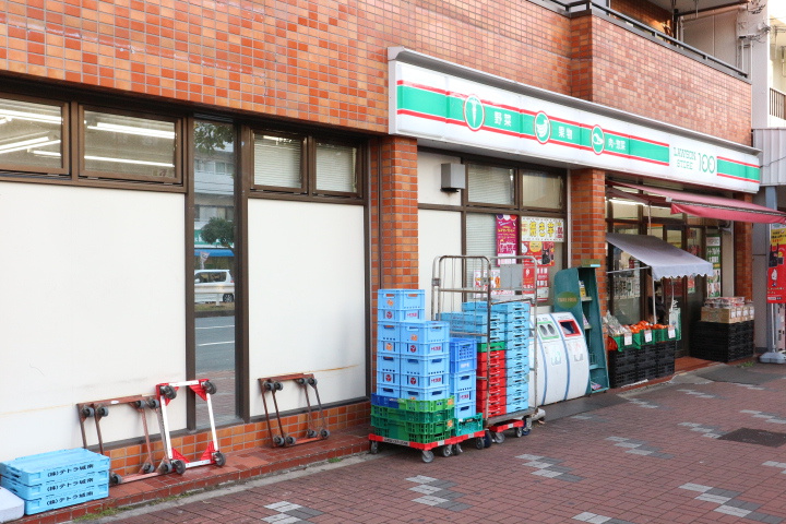 コンビニ　ローソンストア100東陽1丁目店（コンビニ）まで137m