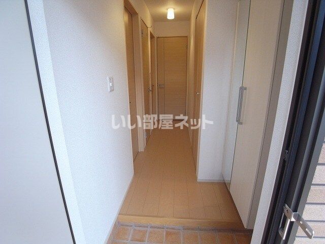 san・mildの玄関写真