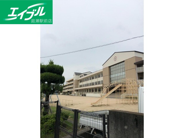 小学校　倉敷市立中庄小学校（小学校）まで1222m