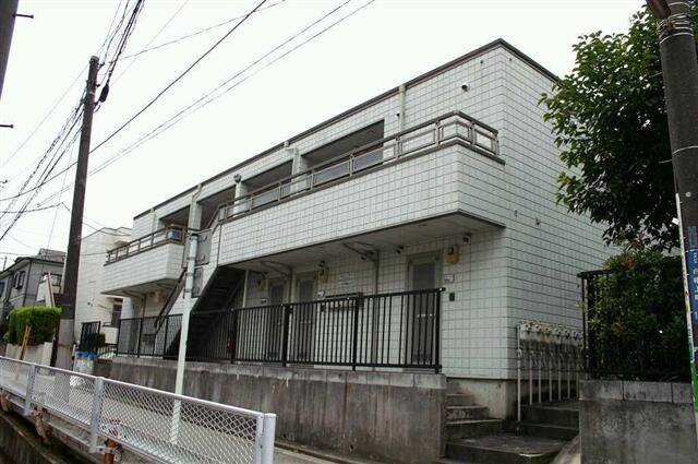 東急東横線 白楽駅 徒歩6分 築33年