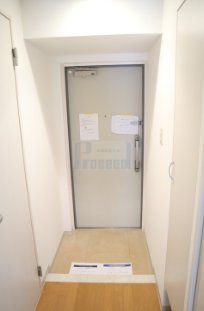玄関　※別部屋参考写真※現況優先です