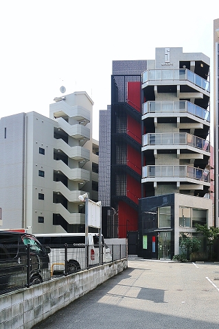 地下鉄七隈線 渡辺通駅 徒歩11分 築18年