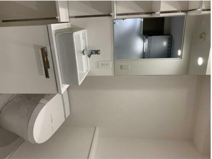 都営浅草線 馬込駅 徒歩5分 7階建 築7年のトイレ写真