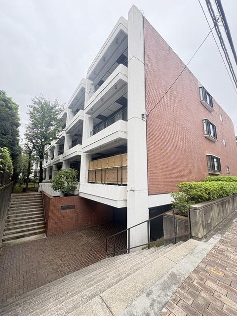 東京メトロ日比谷線 広尾駅 徒歩10分 築52年