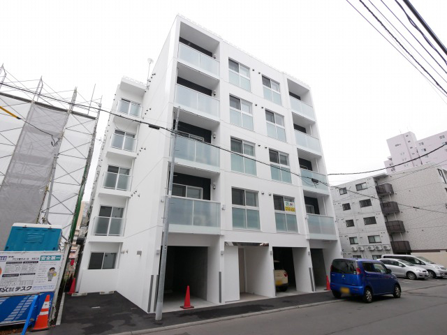 建物外観　☆物件名【キングハウス豊平4条9丁目】とお問合せ下さい！