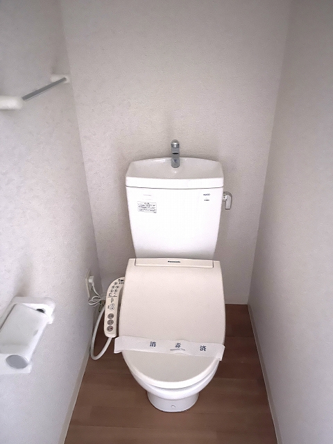 代々木4丁目 管理人日勤 インターネット使用料フリー Gのトイレ写真
