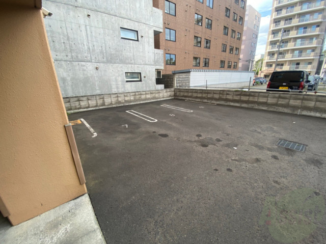 駐車場　駐車場その他