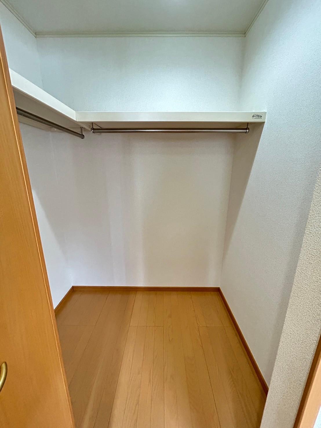 収納　ウォークインクローゼット