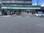 コンビニ　ファミリーマート小向西町店（コンビニ）まで434m