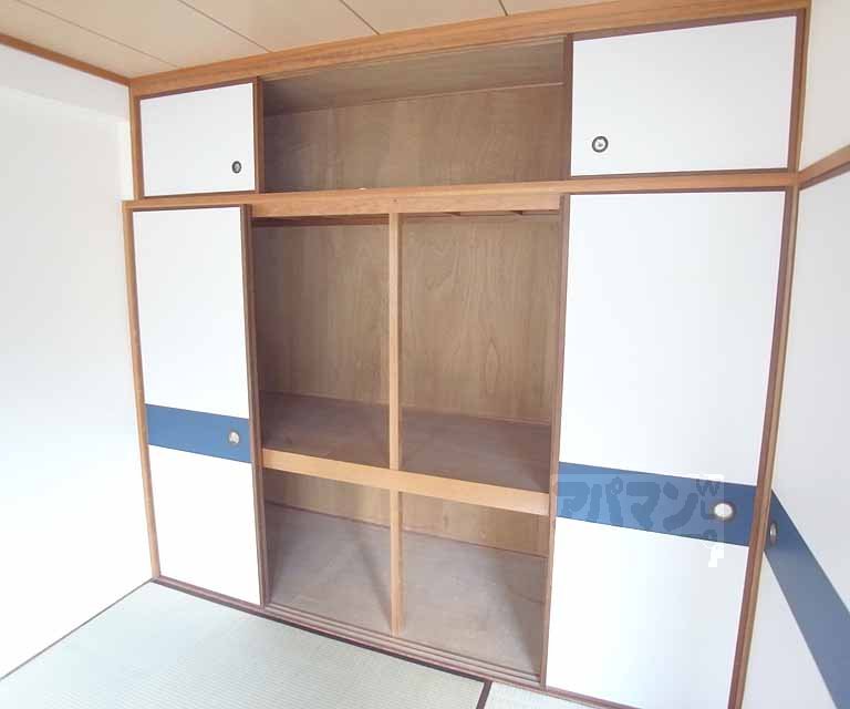 収納　押入れにたっぷり収納可能です！