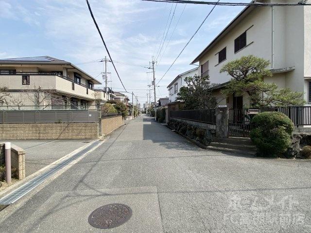 その他　前面道路（その他）まで1m