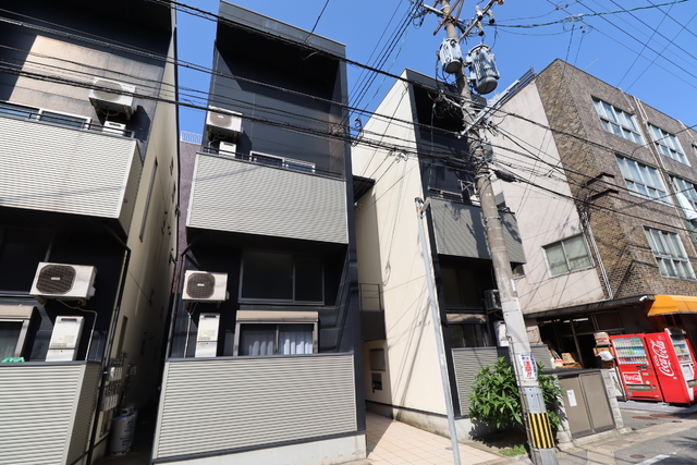 建物外観　★外観★