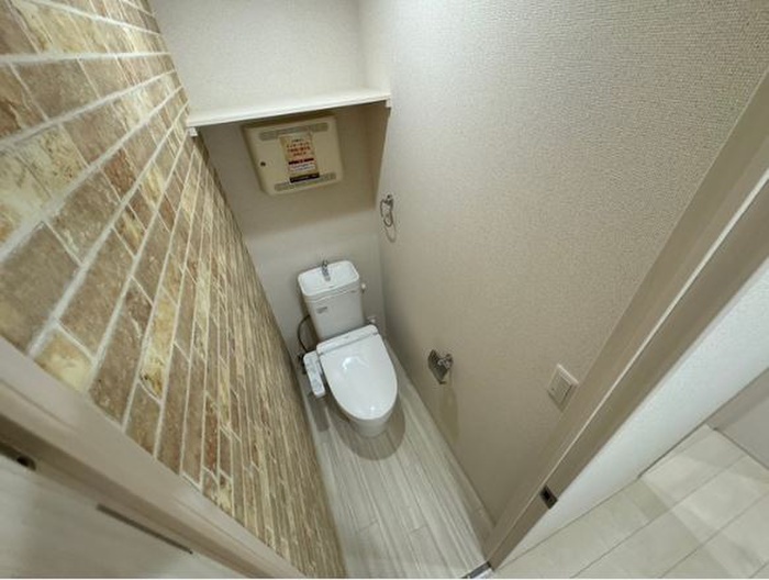 フジパレス下新庄駅東III番館のトイレ写真
