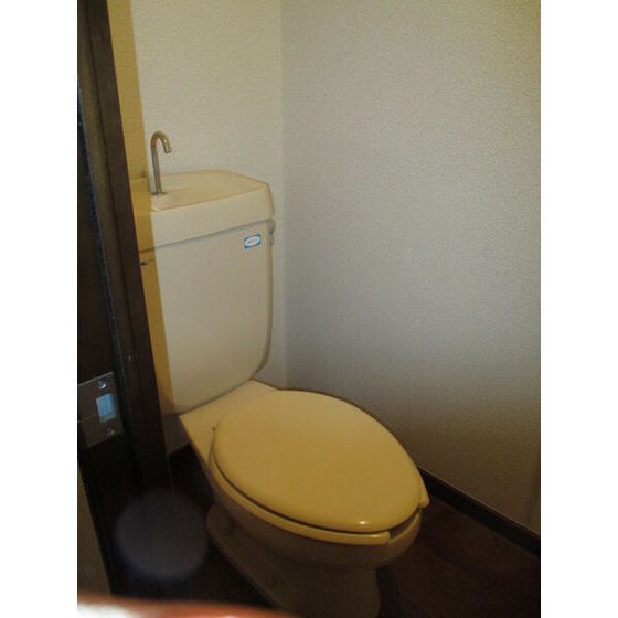 トイレ　別号室の写真