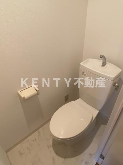 トイレ　トイレもきれいです