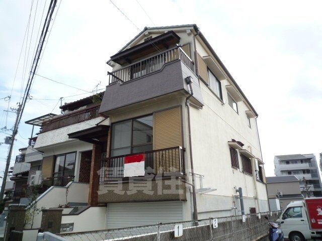 武庫之荘本町貸家の外観写真
