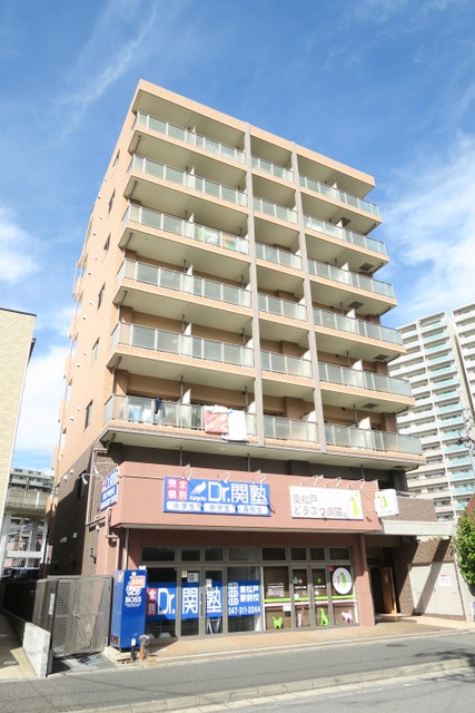 建物外観　外観（鉄筋コンクリート造８階建てオートロック付きマンション）