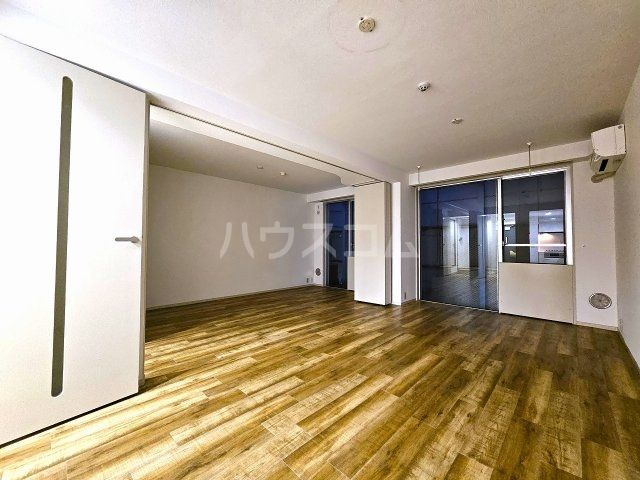 A・MAZEの居間写真