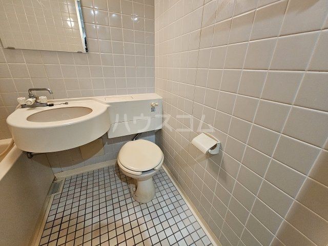 A・MAZEのトイレ写真