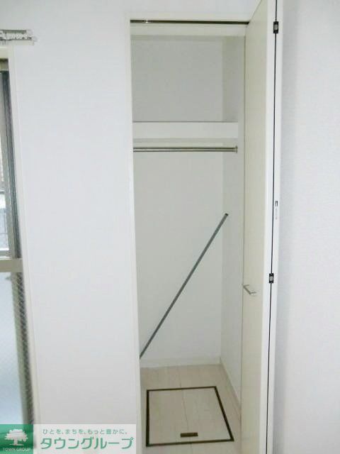 収納　バルコニー
