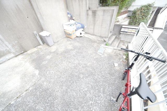 エントランス　★駐輪できるスペースがあります★