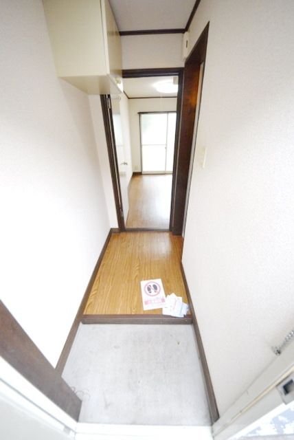 玄関　★広々とした玄関です★
