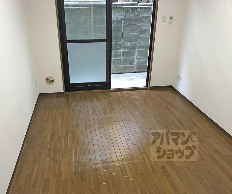 パルテール桂の居間写真