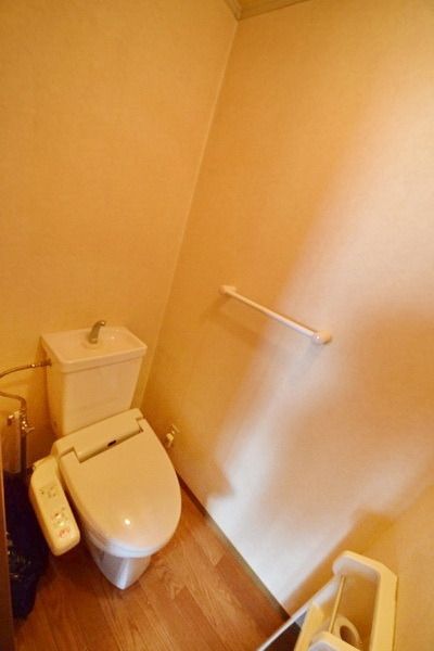 クレスト平山のトイレ写真