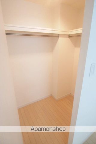 F106の内装写真
