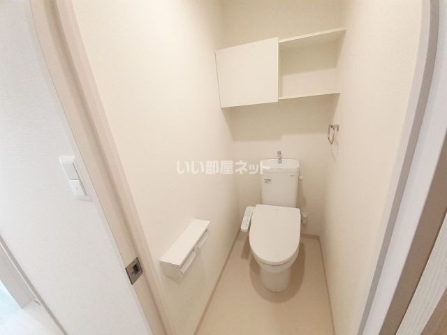 Sole Cedar 西大寺のトイレ写真