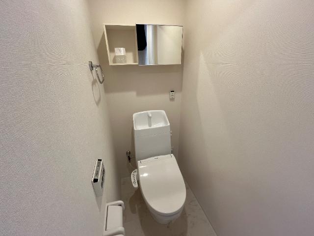 トイレ　シャワー付トイレ