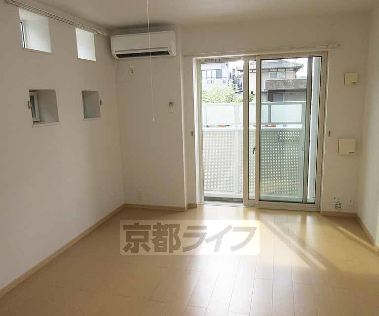 居室・リビング　日当りの良いお部屋です！