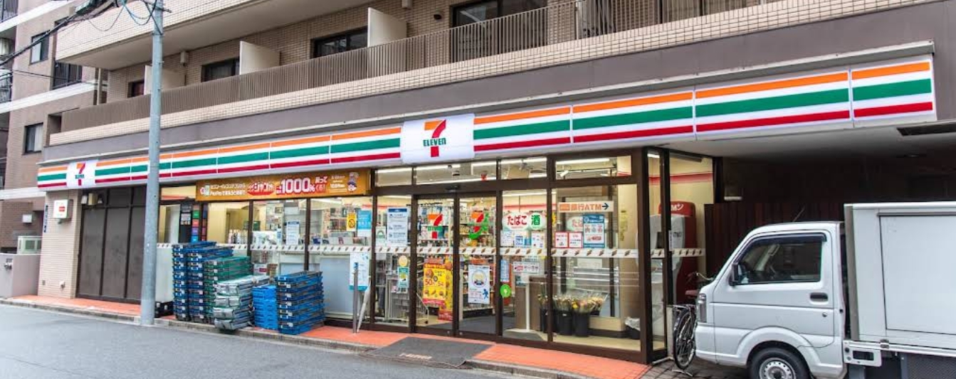 コンビニ　セブンイレブン港区麻布十番2丁目店（コンビニ）まで168m