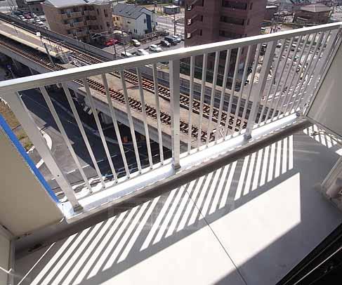 バルコニー　日当たり良好のベランダです。