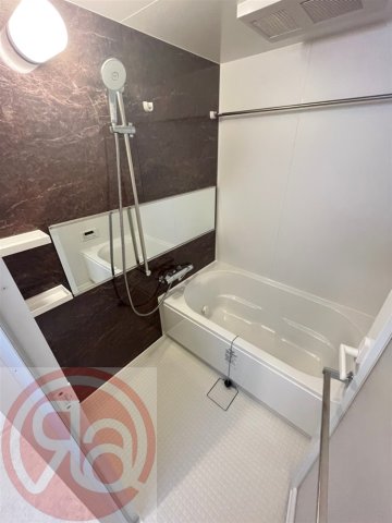 スプランディッド難波WESTIIの風呂写真