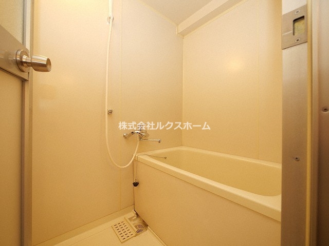 バス・シャワールーム　日々の疲れを癒すお風呂付です