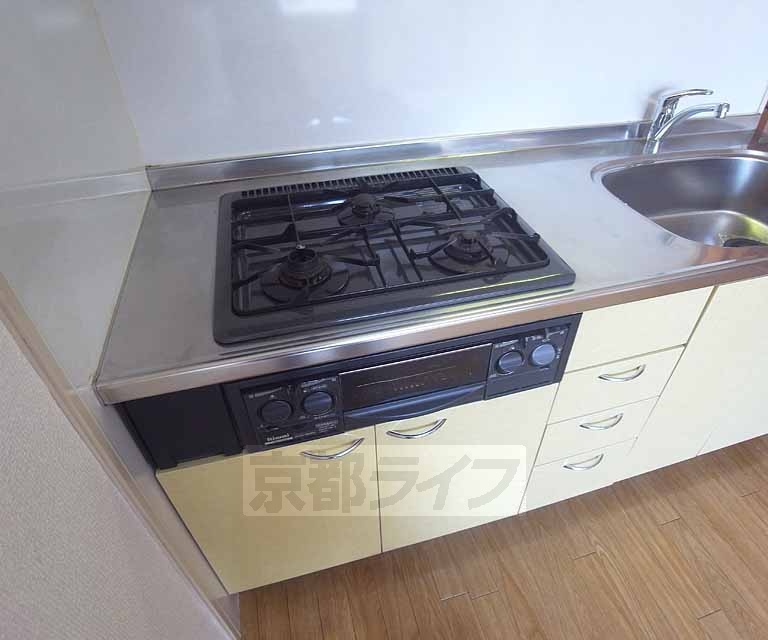 その他部屋・スペース　３口グリル付きです