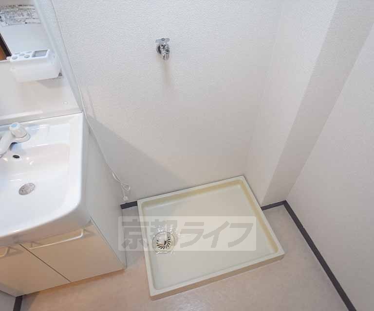 その他設備　室内洗濯機置き場です