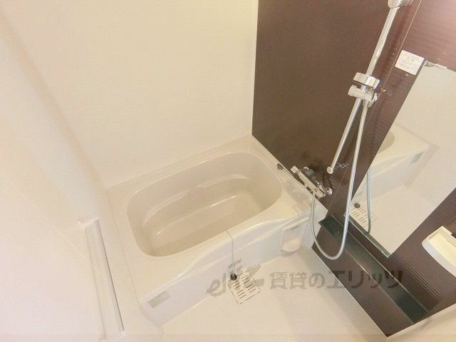 バス・シャワールーム　風呂