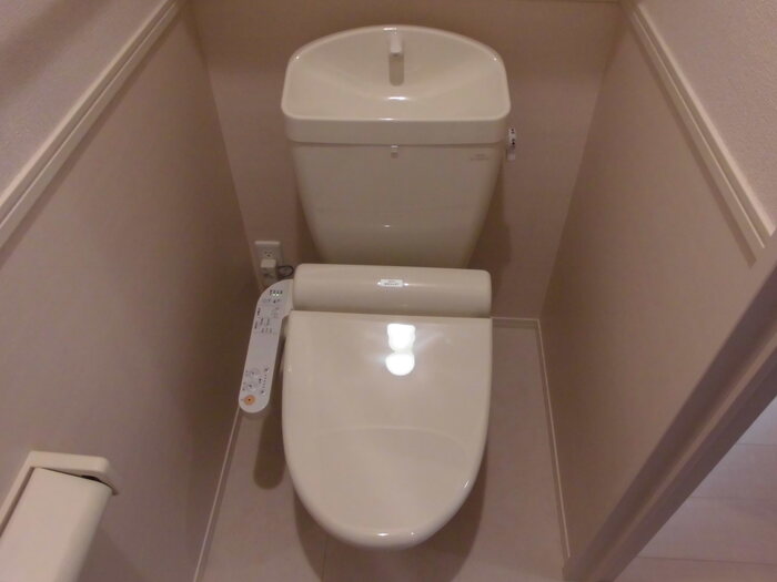 トイレ　※同物件・同タイプの写真です。